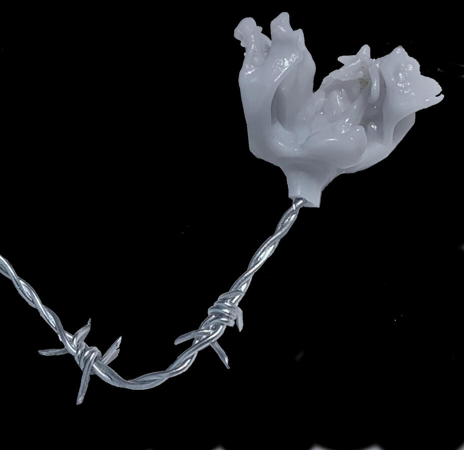 Hat pin Dahlia Jescot Julie Glass and Barbed Wire